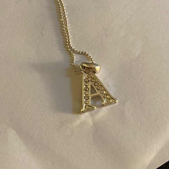 A Necklace-The letter A-costume jewelry - Picture 2 of 8